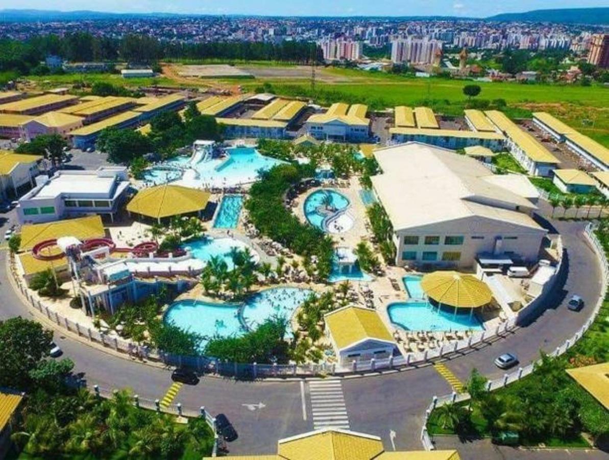 Lacqua Di Roma Com Piscina De Ondas Apartment